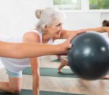 5 razones por las que las mujeres deberían practicar entrenamiento con pesas